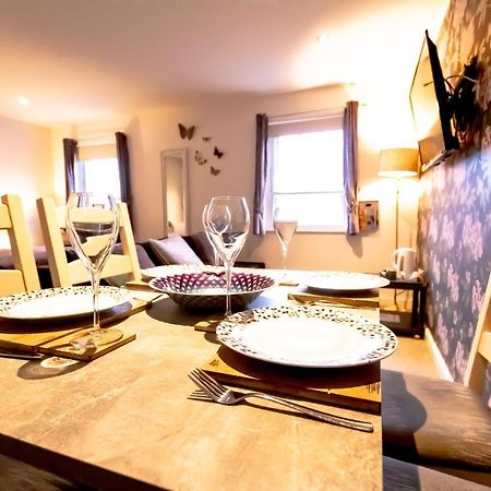 Domus House Studio Apartments In Chester City Centre With Free Parking By Rework Accommodation Экстерьер фото