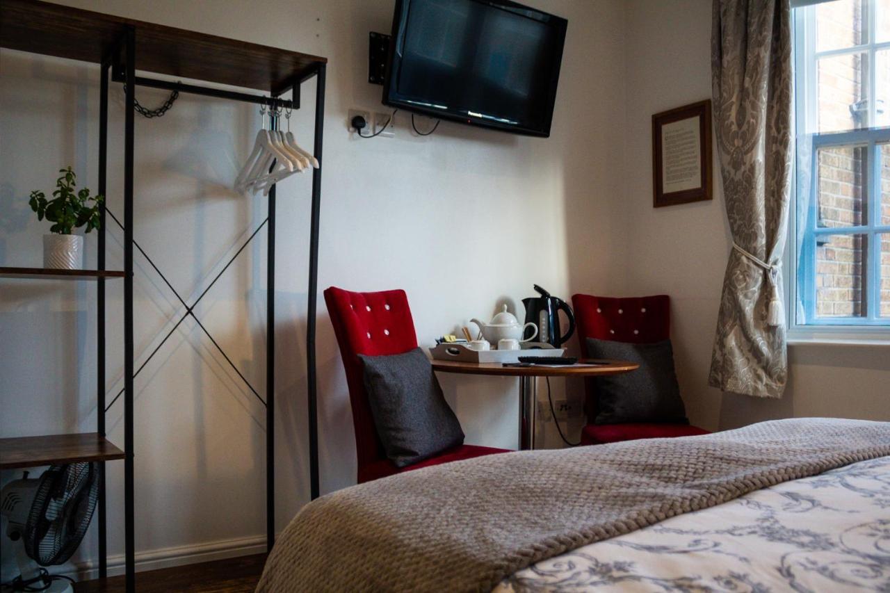 Domus House Studio Apartments In Chester City Centre With Free Parking By Rework Accommodation Экстерьер фото