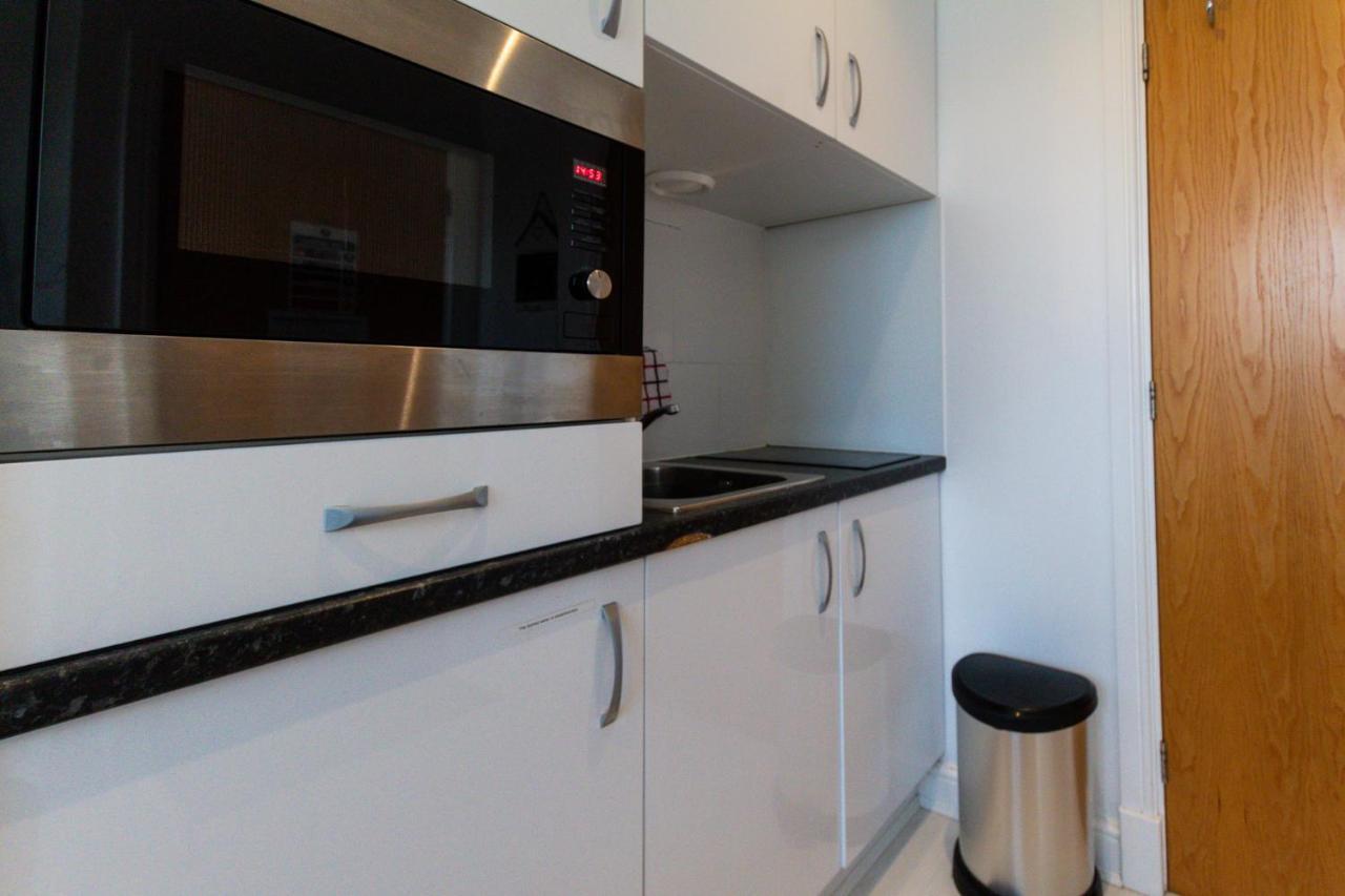 Domus House Studio Apartments In Chester City Centre With Free Parking By Rework Accommodation Экстерьер фото
