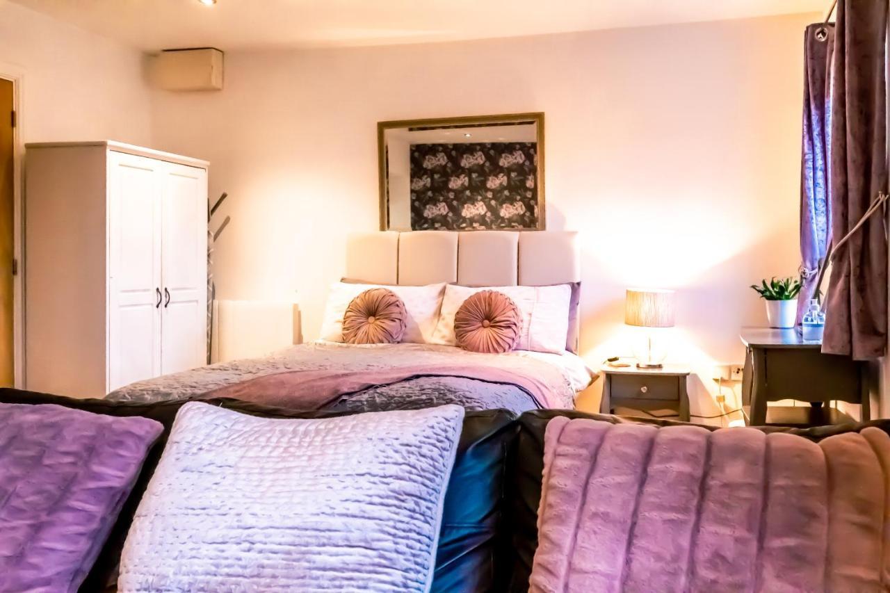 Domus House Studio Apartments In Chester City Centre With Free Parking By Rework Accommodation Экстерьер фото